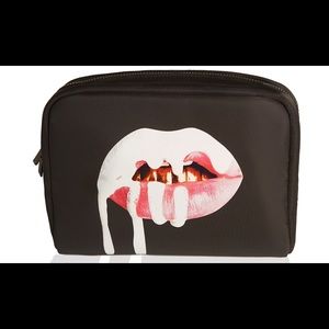 Kylie Jenner Birthday MakeUp Bag 2016